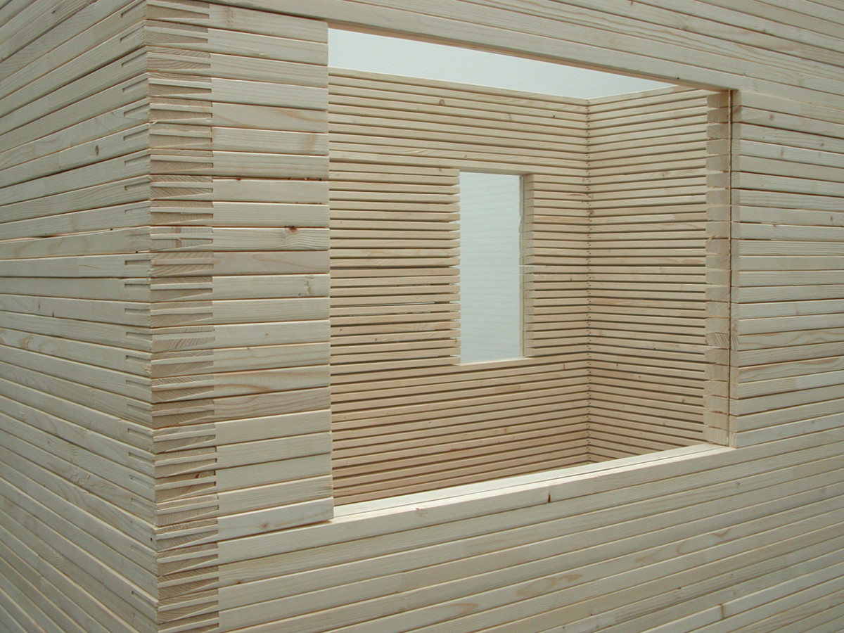 IsabelleFerreira_Construction_2004_3